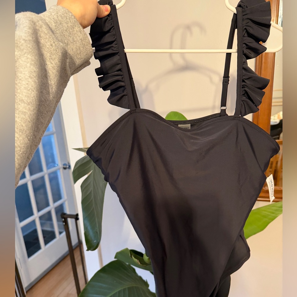 Old Navy Maternity Swim Suit XL